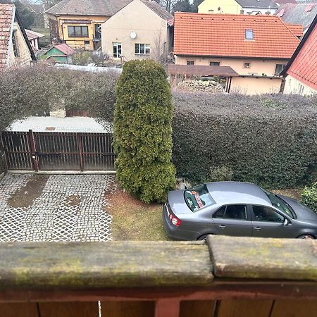 Restaurace A Penzion Podloubi Opočno Zewnętrze zdjęcie